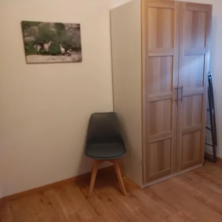 Ferienwohnung Veldenz شقة