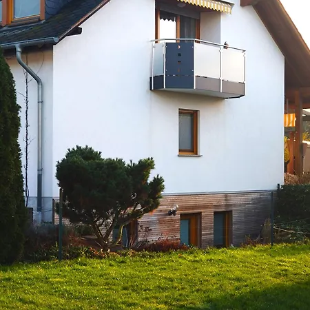 Ferienwohnung Veldenz Apartment *
